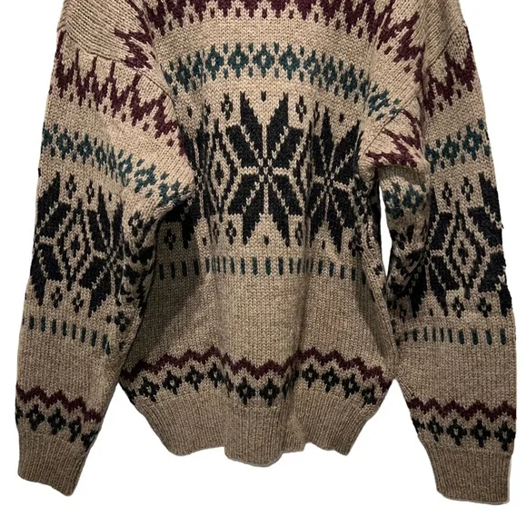 Traditions 90's wool knit Fair Isle sweater in a tan/beige color - Picture 6 of 9